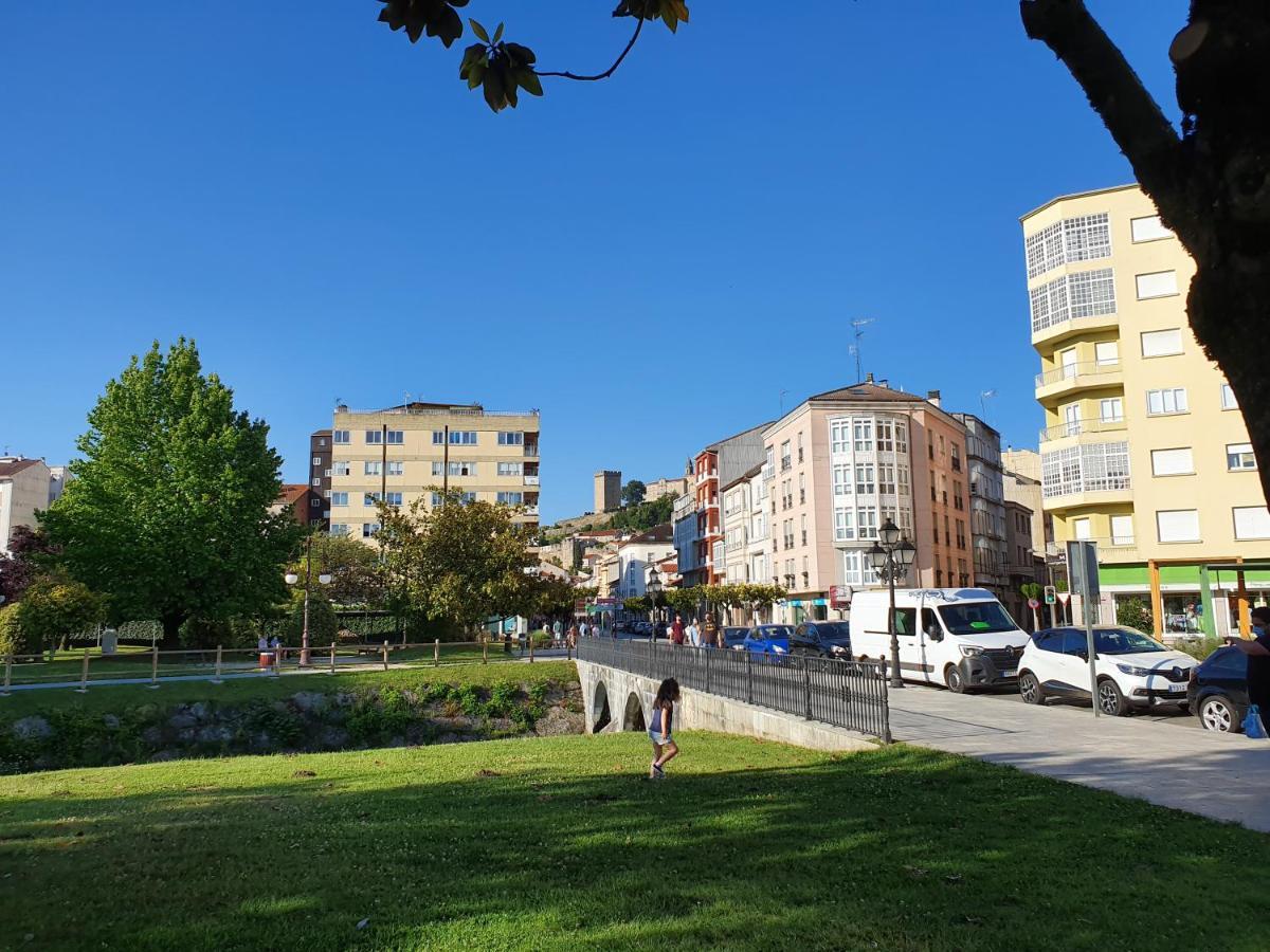 Acogedor apartamento en el centro de Monforte Monforte De Lemos Exterior foto
